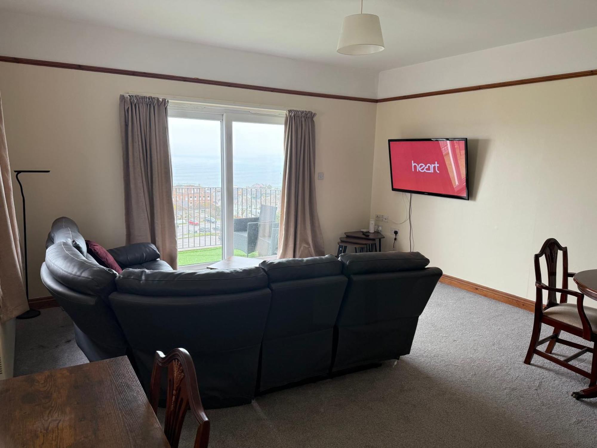 Eton Court Apartment *